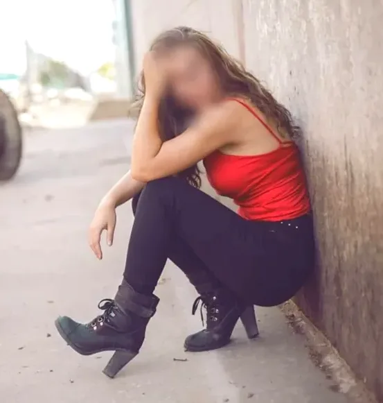 Bianca, 37
