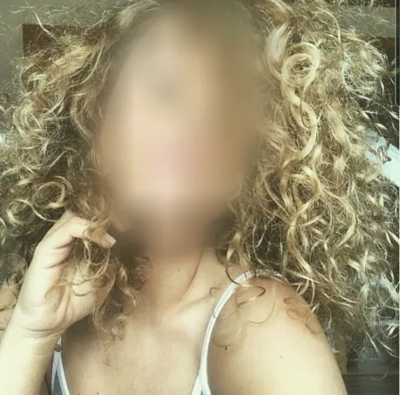 Dragana, 25