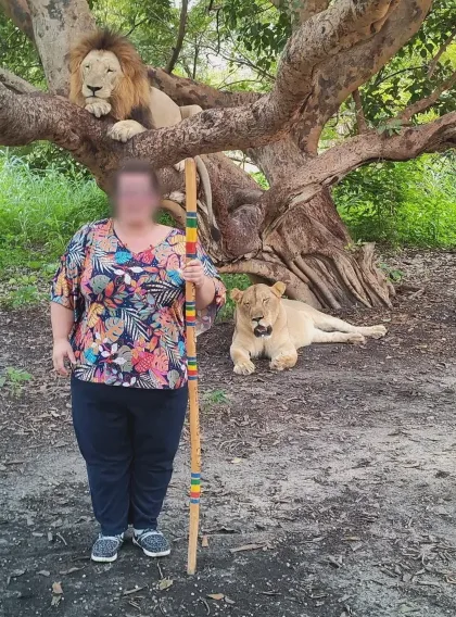 Emma, 31