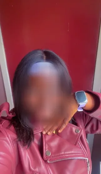 Katrin, 22