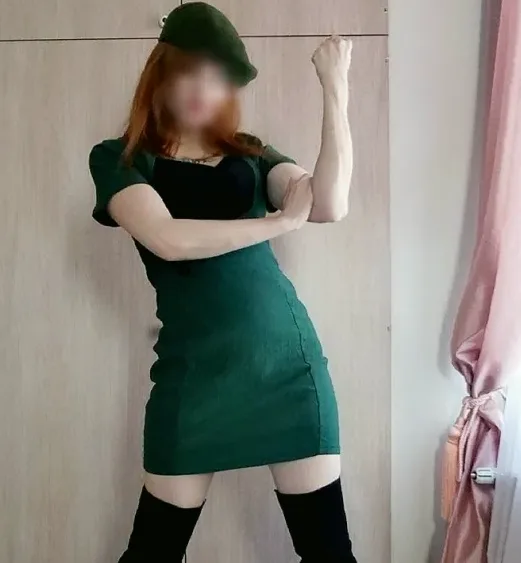 Yvonne, 36